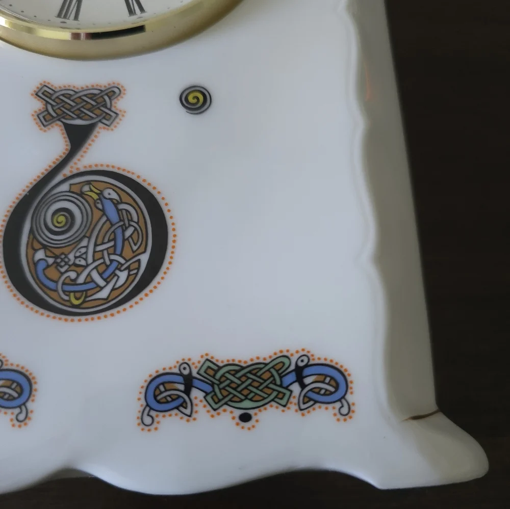 Royal Tara VTG Fine Bone China Mantle Clock Handmade In Ireland Celtic Scroll